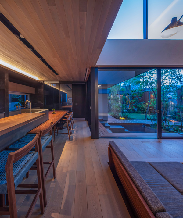 【layer／レイヤー】大阪府西宮市